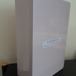 SARA JESSICA PARKER 'Lovely' Eau de Parfum  Empty Tin Box